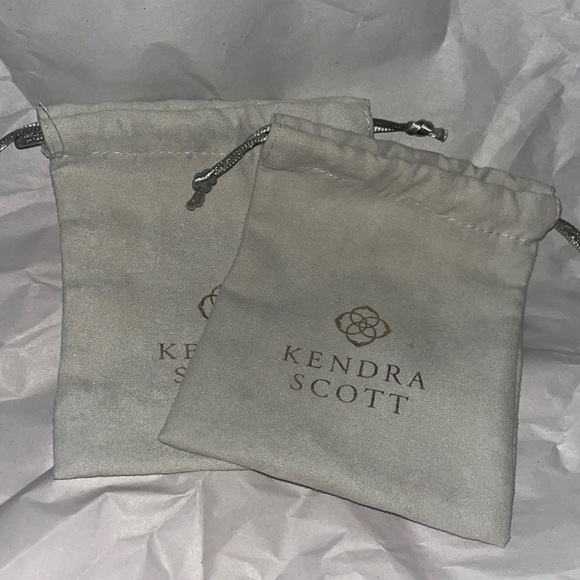 Kendra Scott Handbags - Kendra Scott Jewelry Dust bag